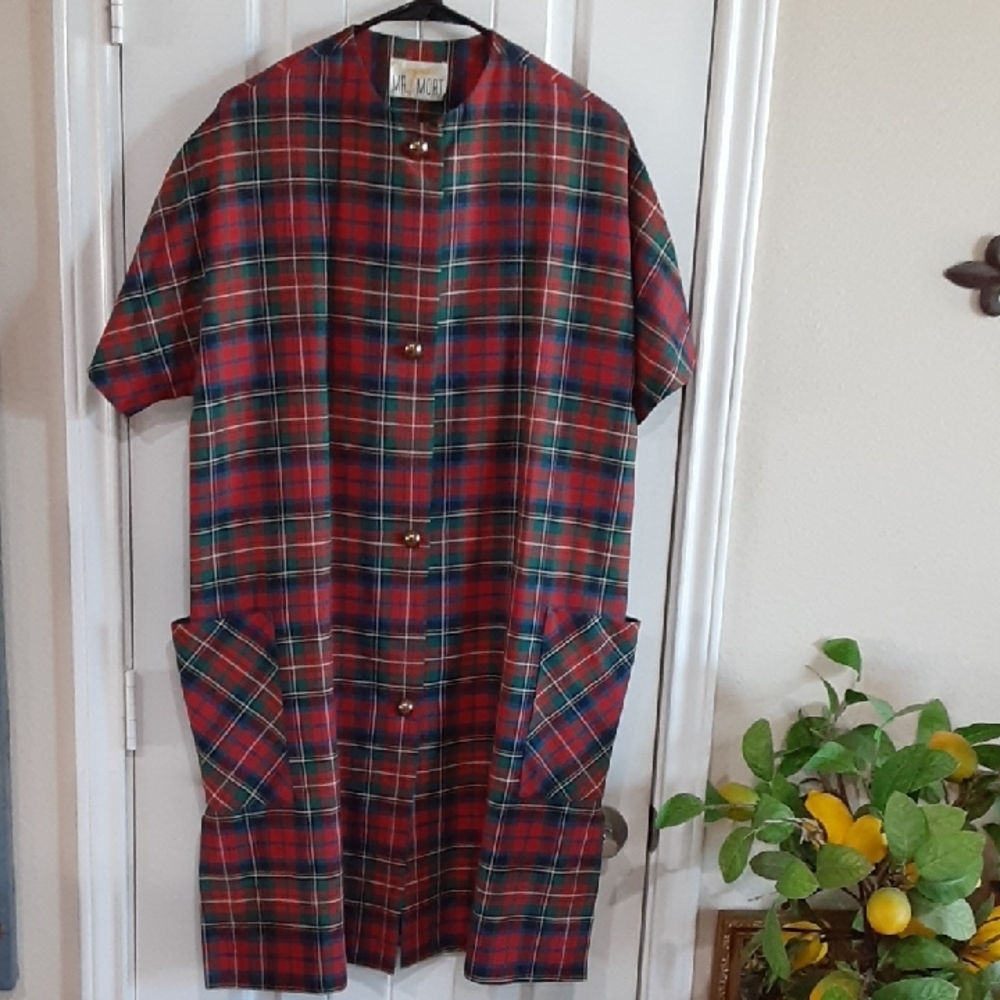 MR. MORT Mid CENTURY Tartan Brass BUTTON  Front SS Side SLIT Midi